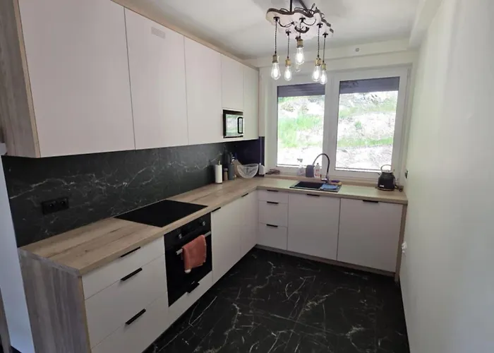 Apartman Nowoczesny Przy Gorze Witosza - *